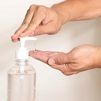 Санитайзеры от российского завода L’Oréal и другая поддержка бизнеса