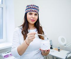 Сыворотки vs. Кремы: что наносить первым и почему порядок — это все?