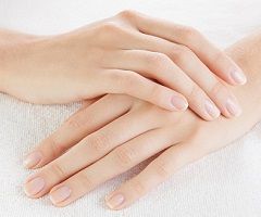 Уход за руками: 5 привычек, которые не одобряют дерматологи